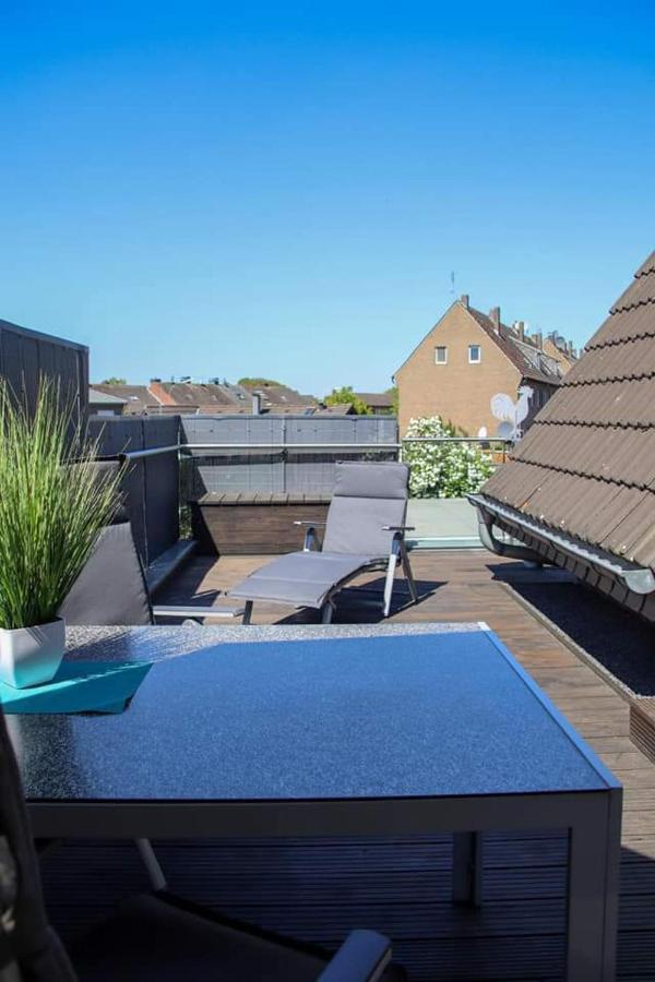 Ferienwohnung Auf Der Blumenstrasse Nettetal Esterno foto